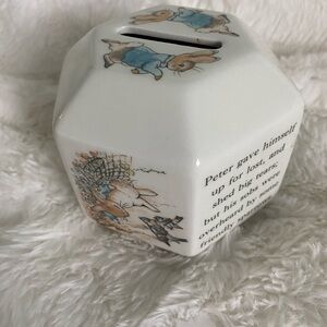 Wedgwood Peter Rabbit Porcelain Bank